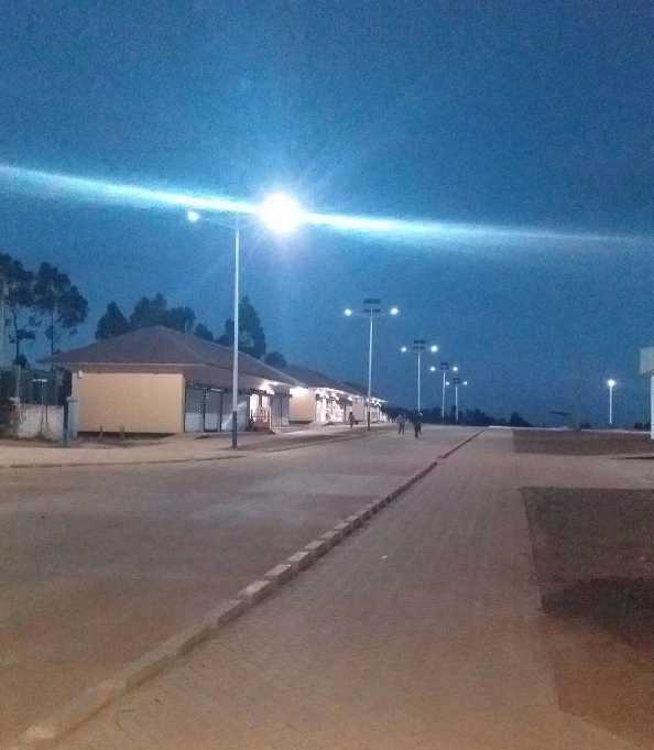 姜堰区非洲科特迪瓦太阳能路灯工程